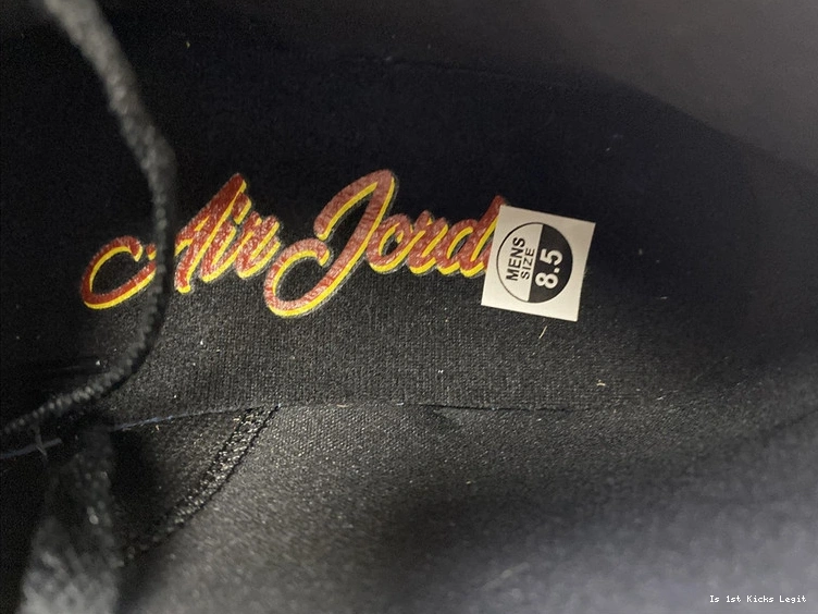 Mid 852542-087 - Amarillo Black Orange 1 Jordan 0402